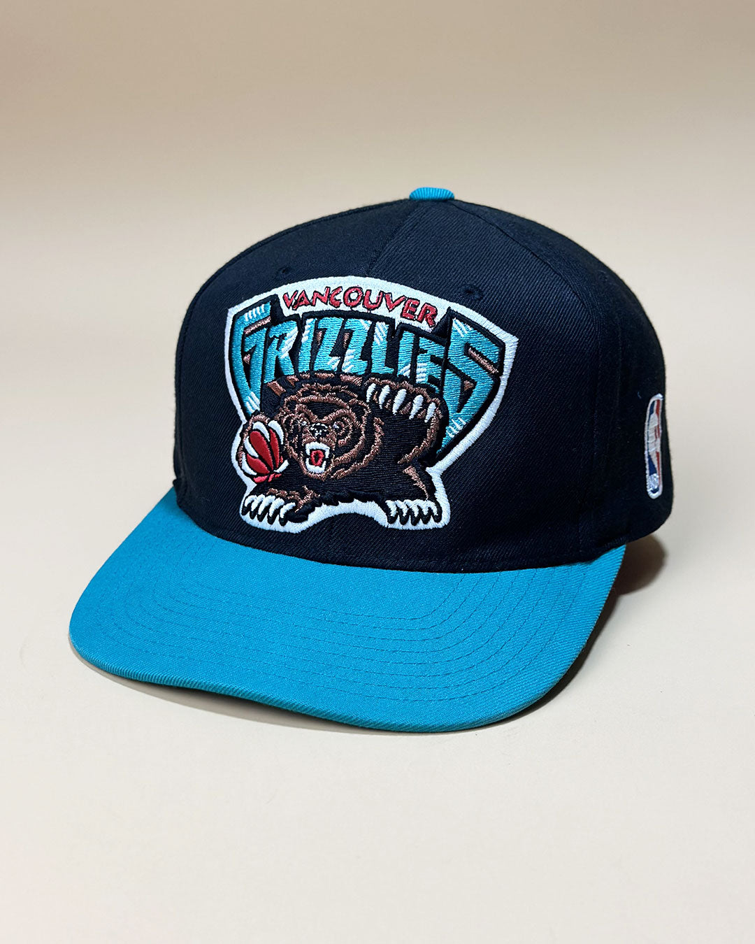Mitchell & Ness Vancouver Grizzlies Snapback